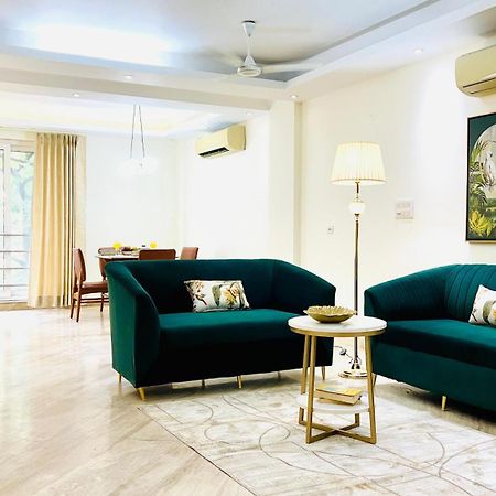 Olive Serviced Apartments - New Friends Colony Нью-Дели Номер фото