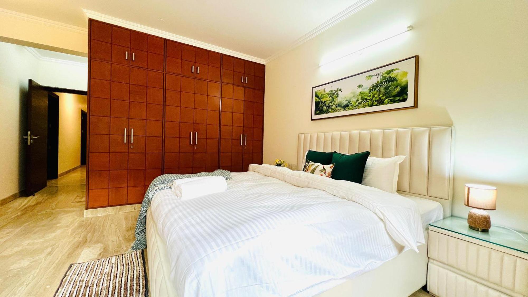 Olive Serviced Apartments - New Friends Colony Нью-Дели Экстерьер фото