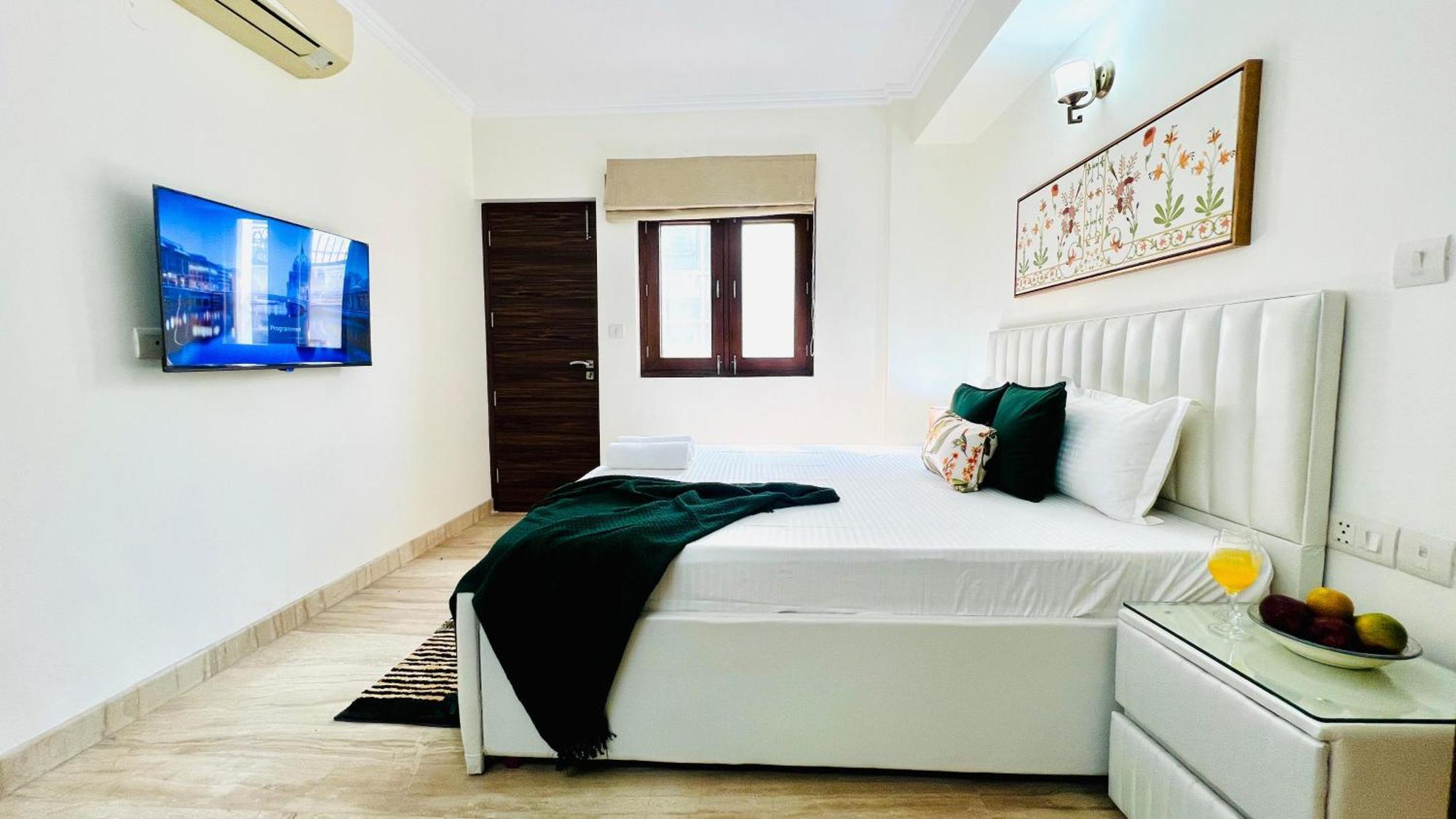 Olive Serviced Apartments - New Friends Colony Нью-Дели Экстерьер фото